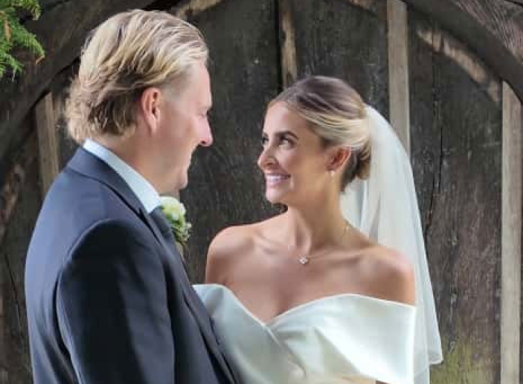 Newly wed husband and wife